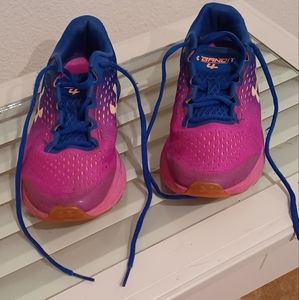 Under Armour  bandit 4 shoes Girls